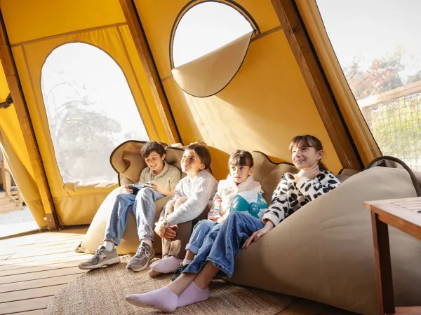 Supreme Deluxe Family Lounge Premium Zone 17