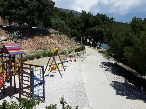 Aire de jeux au camping Roan Amadria Park Trogir.