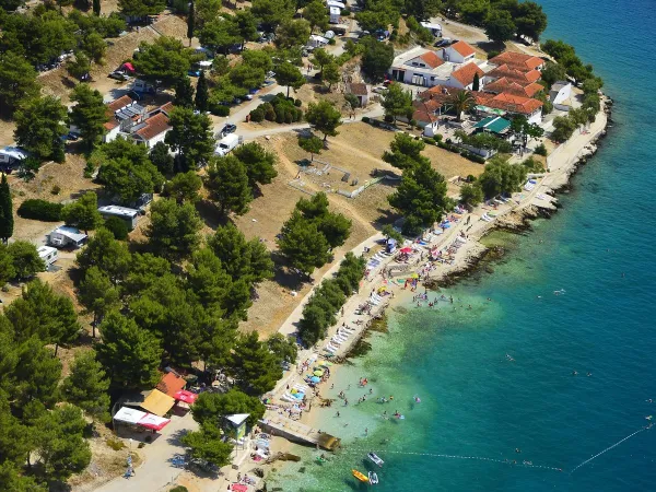 Vue aérienne du camping Roan Amadria Park Trogir.