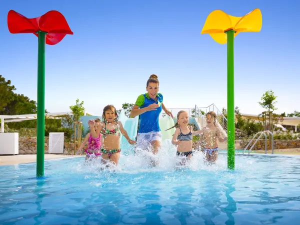 Piscine pour enfants au Roan camping Krk Camping Resort.