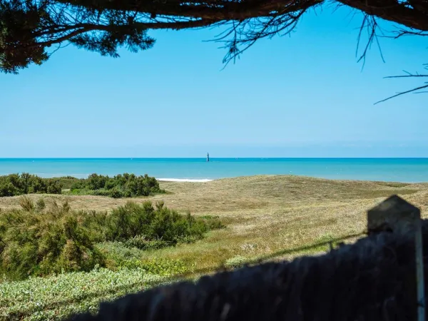 Vue sur la mer à proximité du camping Roan La Dune Des Sables.