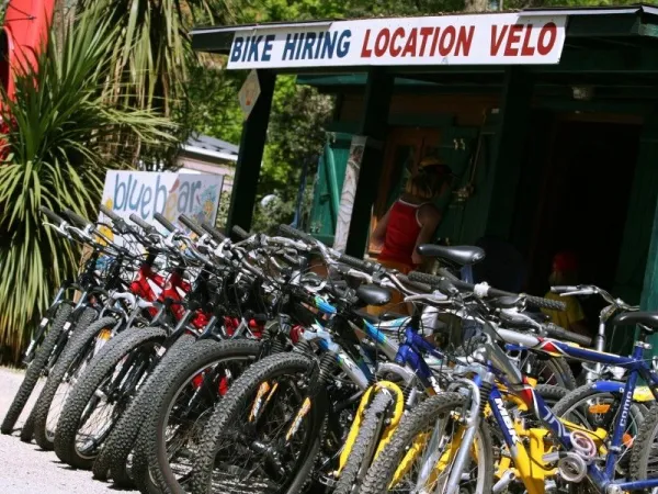Location de vélos au Roan camping La Sirène.