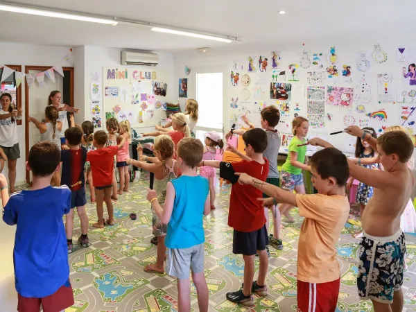 Animations pour enfants au camping Roan La Chapelle.