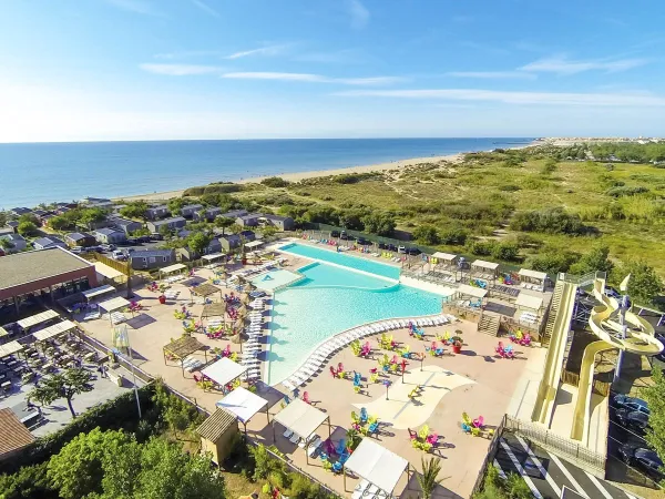 Vue d'ensemble du parc aquatique de Roan camping Beach Garden.