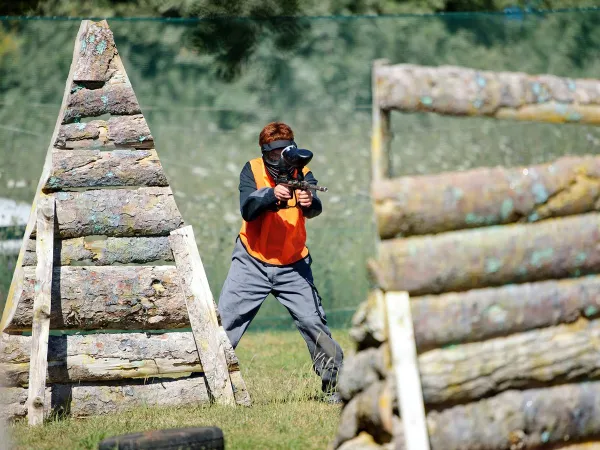 Paintball dans les environs du camping Roan Polari.