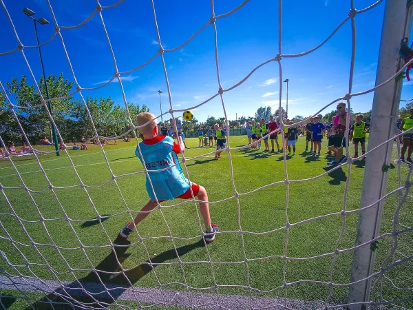 Football au camping Roan Rubicone.