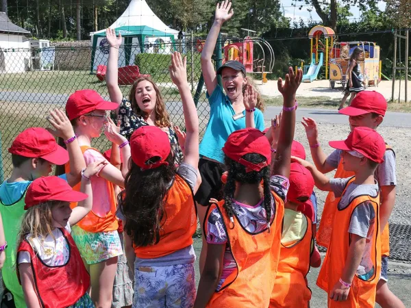 Animations pour enfants au Roan camping des Ormes.