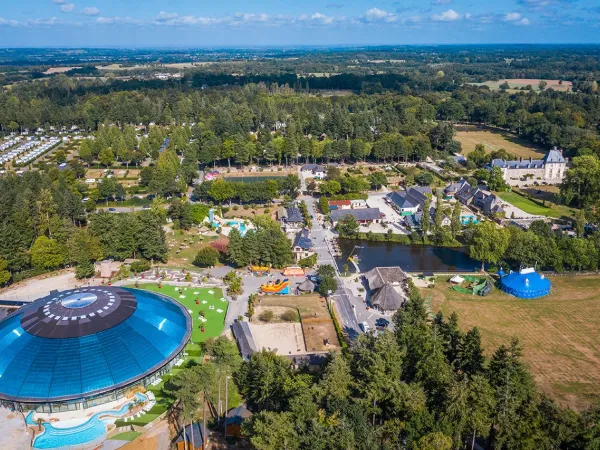 Vue aérienne du Roan camping des Ormes.