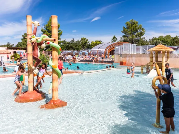 Piscine pour enfants au Roan camping Du Verdon.