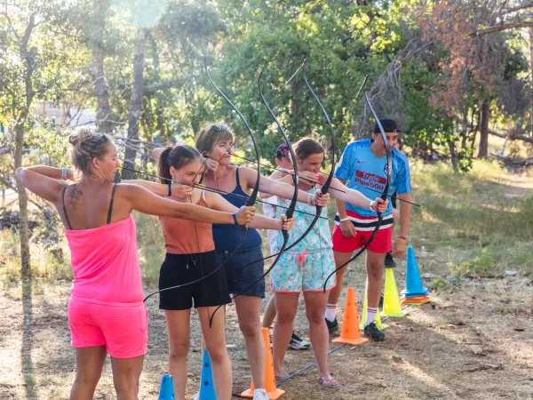 Tir à l'arc au camping Roan Du Verdon.