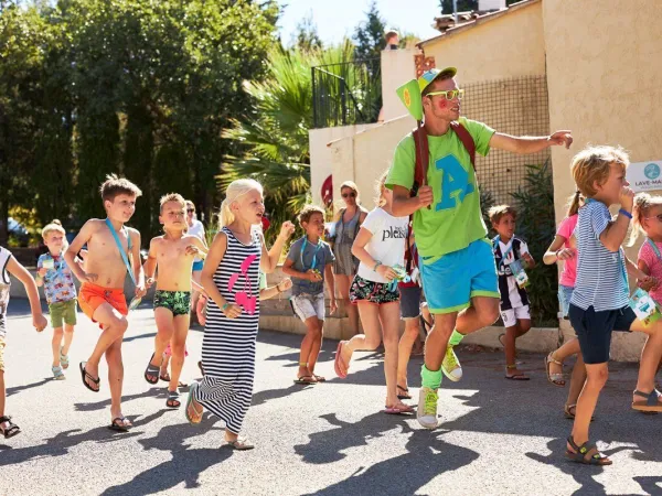 Animations pour enfants au camping Roan Domaine de la Noguière.