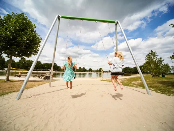 Swinging au camping Roan Terspegelt.