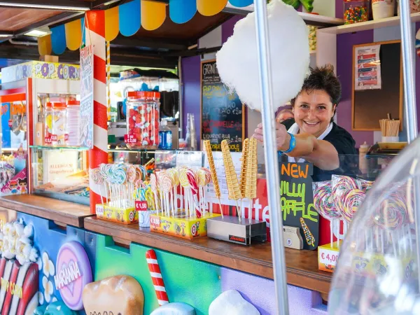 Magasin de bonbons au camping de Roan Union Lido.