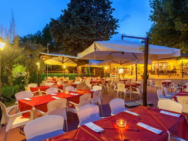 Restaurant d'ambiance au Roan camping Piantelle.