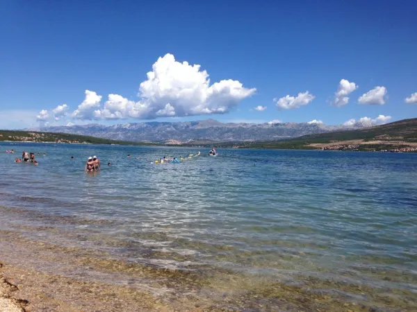 Vue d'ensemble du lac Karin.