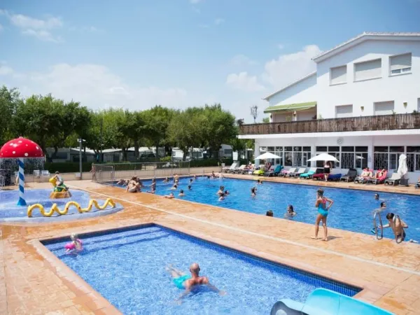 Piscines du camping Roan Caballo de Mar.