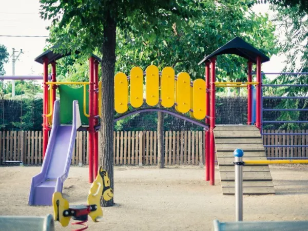 Aire de jeux au camping Roan Caballo de Mar.