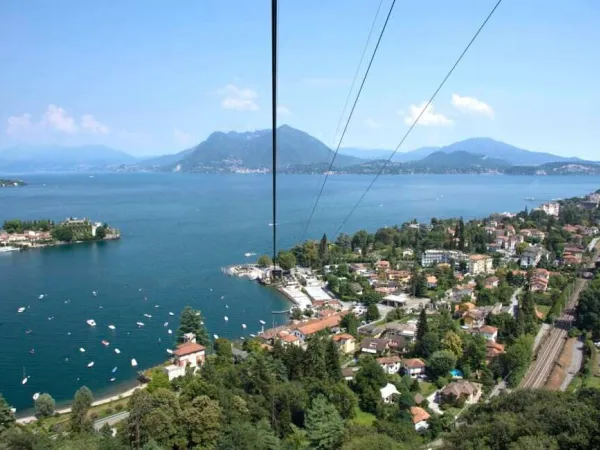 Téléphérique Mottarone près du camping Roan Lido Verbano.