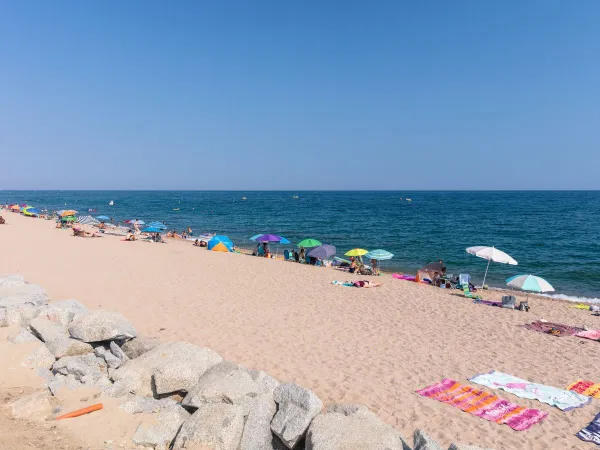 La plage du camping Roan Caballo de Mar.