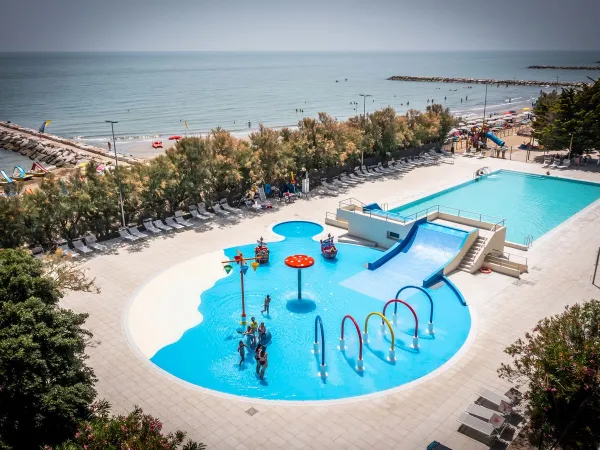 Piscine pour enfants au camping Roan San Francesco.