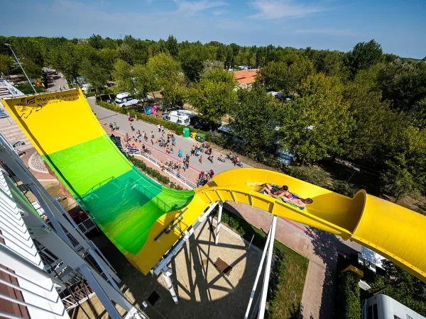 Toboggan de demi-lune au camping Roan Marina Di Venezia.