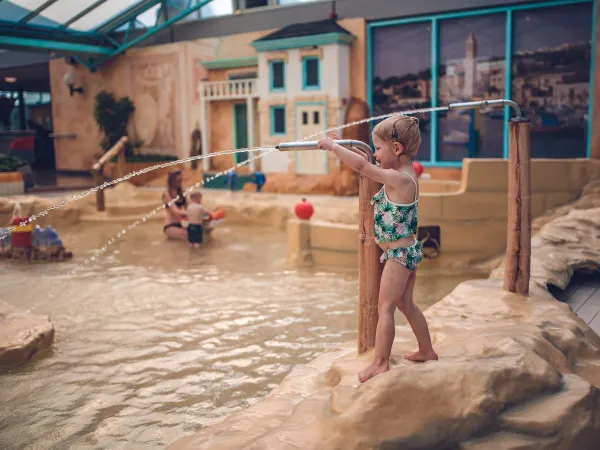 Piscine pour tout-petits au camping Roan Ackersate.