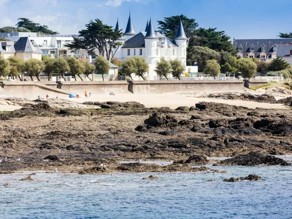 La Roseraie près du camping Roan de Beaulieu.