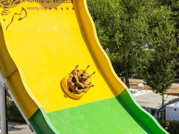 Toboggan de demi-lune au camping Roan Marina Di Venezia.