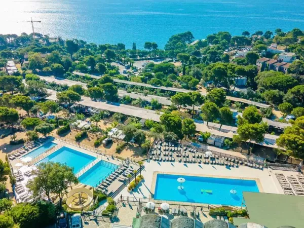 Aperçu des piscines du camping Roan Cala Gogo.