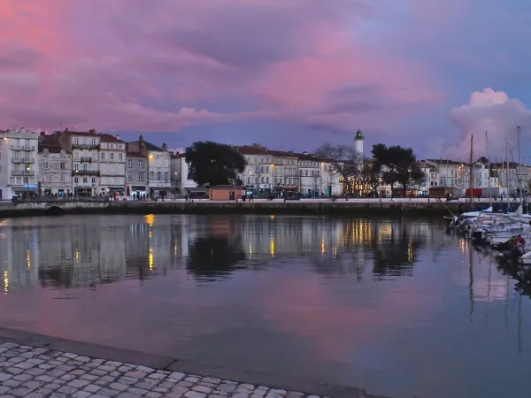 Belle soirée à La Rochelle au Roan camping La Pinède.