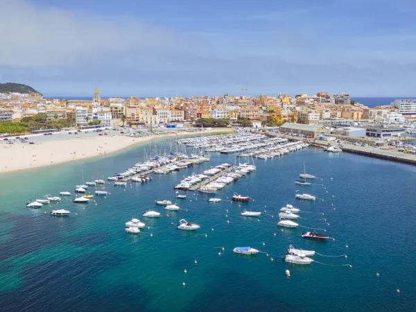 Port atmosphérique de Palamos à proximité du camping Roan Playa Brava.