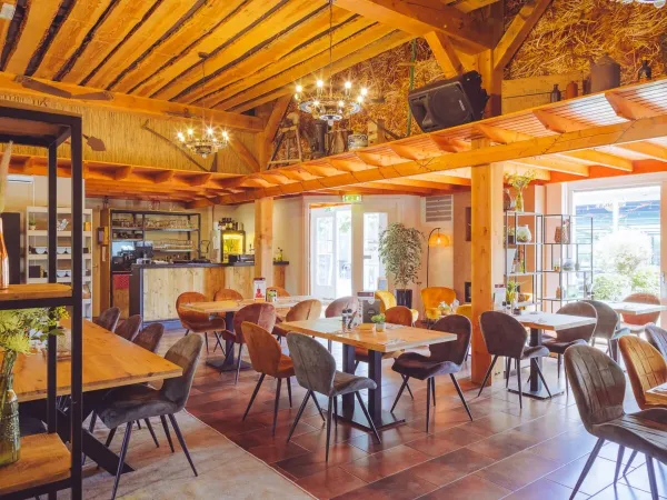 Brasserie 'de Koers' au camping Roan 't Veld.