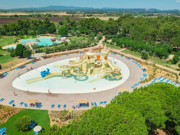 Le château d'eau de Freddy au camping Roan Le Capanne.