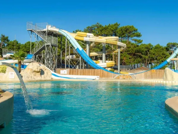 Toboggans au camping Roan Atalantic Club Montalivet