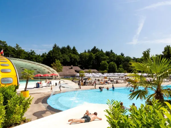 Le toboggan du camping Roan hu Birkelt village.