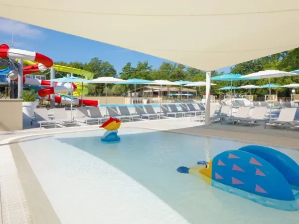 Piscine pour enfants au camping Roan Bijela Uvala.