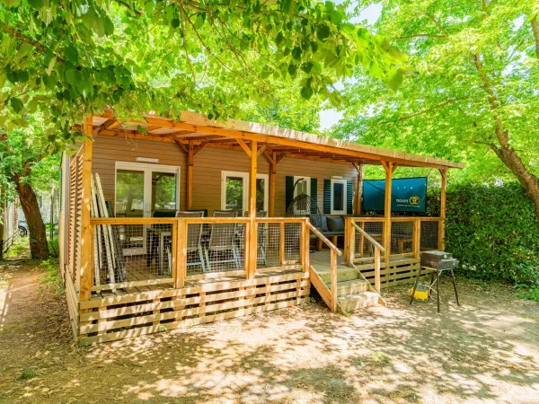 Supreme Lounge Roan accommodation.