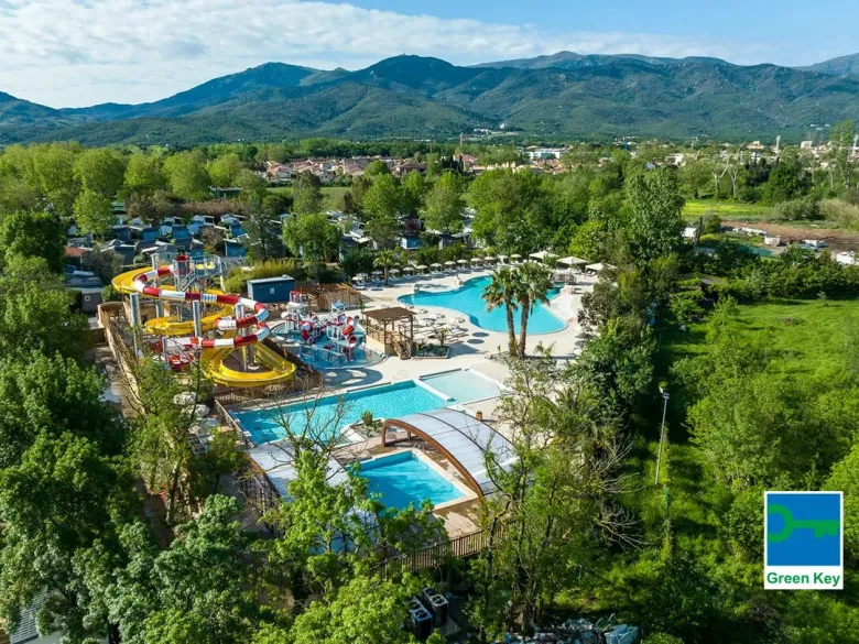 Parc de baignade du camping Roan La Chapelle.