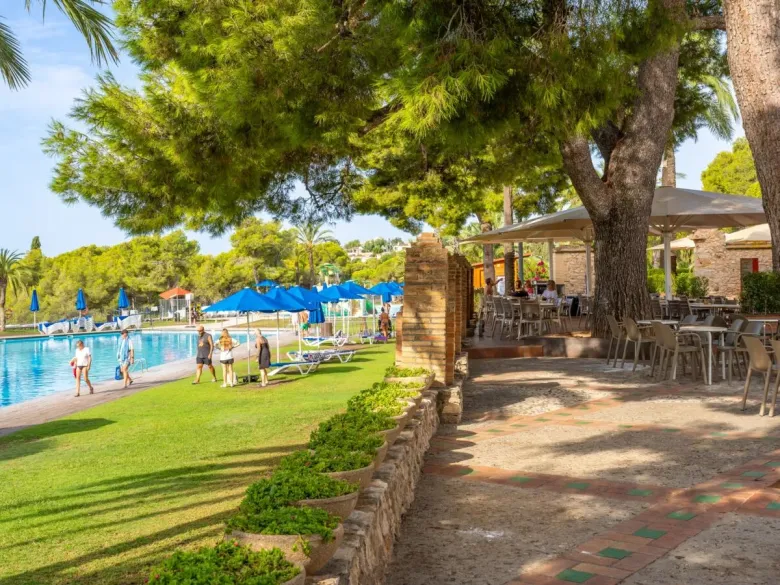 Le restaurant du camping Roan Vilanova Park.