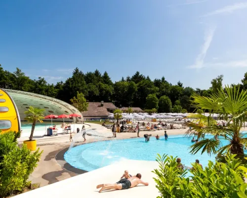 Le toboggan du camping Roan hu Birkelt village.