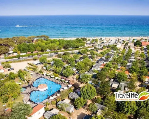 Camping Roan Alannia El Pinar photographié depuis le haut.