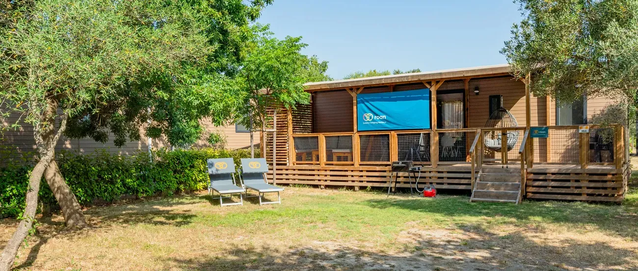 Mobil-home de luxe au camping Roan « Domaine de la Yole ».