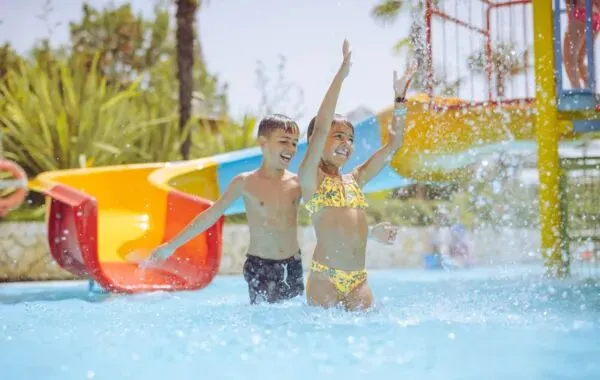 Campings avec piscines intérieures